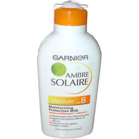 Garnier Ambre Solaire Medium SPF 8 Moisturising Protection Milk 200ml