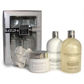 Baylis & Harding Limited edition Jojoba,Silk and Almond gift Set