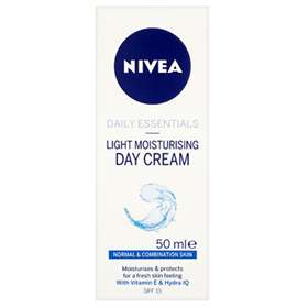 Nivea Refreshing Moisturising Day Cream 50ml