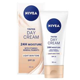 Nivea Tinted Day Cream Moisturiser SPF 15 50ml