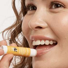 MooGoo Tingling Honey Lip Balm 5g