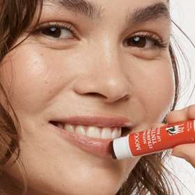 MooGoo Strawberry Tinted Lip Balm 5g